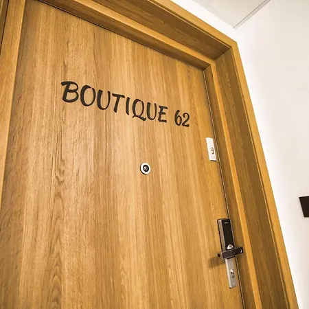 Апартаменты Boutique 62 By Housine Затор