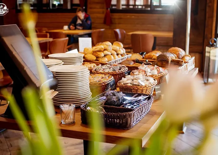 Boutique 62 By Housine *